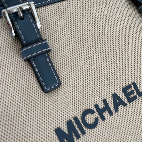 Jet Set Travel Extra-Small Canvas Top-Zip Tote Bag - Picture 9 of 12